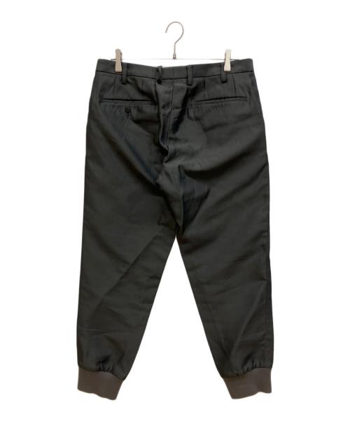 ISSEY MIYAKE MEN（イッセイミヤケメン）ISSEY MIYAKE MEN (イッセイミヤケメン) ジョガーパンツ ブラック サイズ:3の古着・服飾アイテム