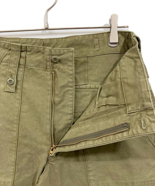 CLOTH&CROSS（クロスアンドクロス）CLOTH&CROSS (クロスアンドクロス) ベイカーパンツ オリーブ サイズ:1の古着・服飾アイテム