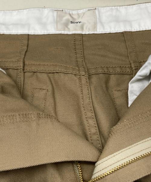 soyy.（ソイ）soyy. (ソイ) loose chino ベージュ サイズ:SIZE 2 未使用品の古着・服飾アイテム