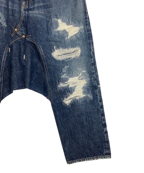 FUMITO GANRYU（フミトガンリュウ）FUMITO GANRYU (フミトガンリュウ) DAMAGED SARROUEL DENIM PANTS インディゴ サイズ:不明の古着・服飾アイテム