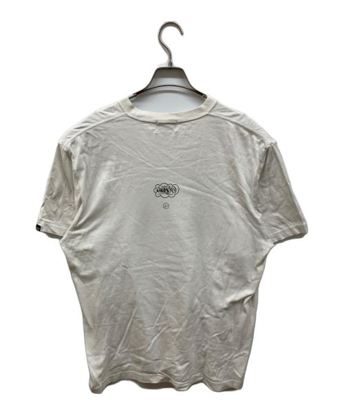HAZE（ヘイズ）HAZE (ヘイズ) FRAGMENT DESIGN (フラグメントデザイン) FRAGMENT x Eric Haze Tee ホワイト サイズ:XLの古着・服飾アイテム