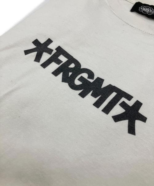 HAZE（ヘイズ）HAZE (ヘイズ) FRAGMENT DESIGN (フラグメントデザイン) FRAGMENT x Eric Haze Tee ホワイト サイズ:XLの古着・服飾アイテム