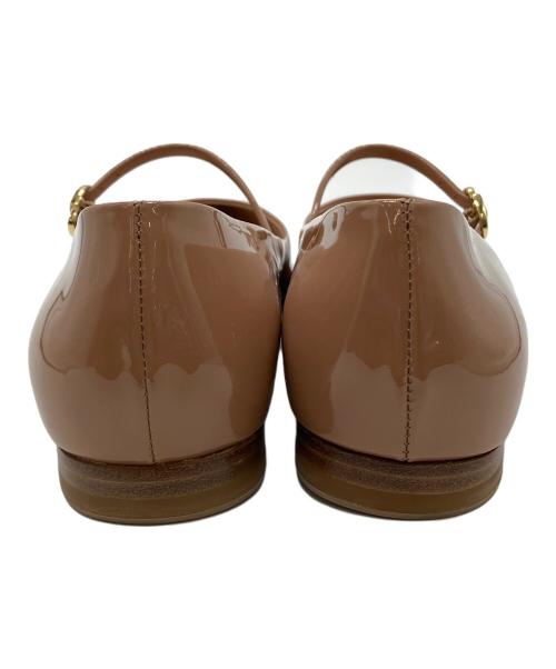 Gianvito Rossi（ジャンヴィト ロッシ）Gianvito Rossi (ジャンヴィト ロッシ) ポインテッドトゥパンプス ベージュ サイズ:35　1/2の古着・服飾アイテム