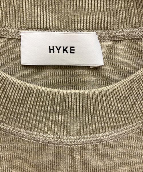 HYKE（ハイク）HYKE (ハイク) CREW NECK CROP TOP カーキ サイズ:freeの古着・服飾アイテム
