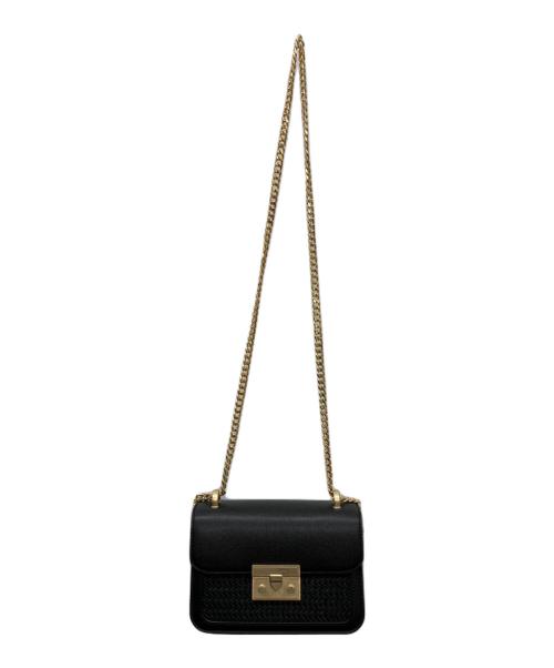 CHARLES & KEITH（チャールズアンドキース）CHARLES & KEITH (チャールズアンドキース) Woven Boxy Push Lock Textured Bag ブラックの古着・服飾アイテム