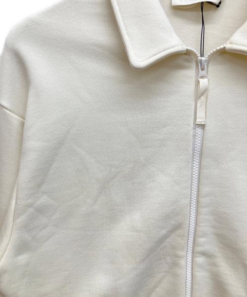 STONE ISLAND（ストーンアイランド）STONE ISLAND (ストーンアイランド) GHOST PIECE FULL ZIP SWEAT SHIRT アイボリー サイズ:Sの古着・服飾アイテム