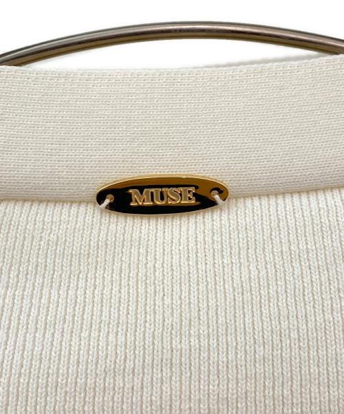 MUSE de Deuxieme Classe（ミューズ ドゥーズィエム クラス）MUSE de Deuxieme Classe (ミューズ ドゥーズィエム クラス) Heartrich カーディガン アイボリー サイズ:Ｆの古着・服飾アイテム