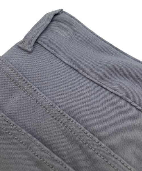 LANVIN en Bleu（ランバンオンブルー）LANVIN en Bleu (ランバンオンブルー) バルキーガムストレッチ 5ポケット スキニー カラーパンツ グレー サイズ:48の古着・服飾アイテム