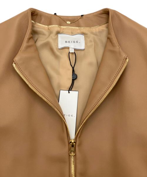 BEIGE（ベイジ）BEIGE (ベイジ) ノーカラーラムレザージャケット ベージュ サイズ:4の古着・服飾アイテム