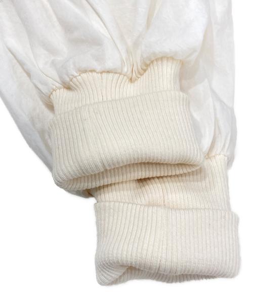 FUMIE=TANAKA（フミエタナカ）FUMIE=TANAKA (フミエタナカ) バルーンシャツブラウス アイボリー サイズ:SIZE 2の古着・服飾アイテム