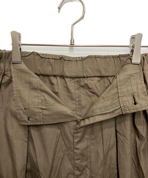 HUIS（ハウス）HUIS (ハウス) 503 ギザコットンブロード8分丈パンツ オリーブ サイズ:freeの古着・服飾アイテム