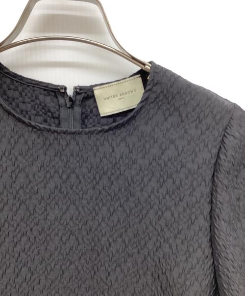 UNITED ARROWS（ユナイテッドアローズ）UNITED ARROWS (ユナイテッドアローズ) AIRY ジャカード 5SL ペプラム ブラウス ブラック サイズ:38の古着・服飾アイテム