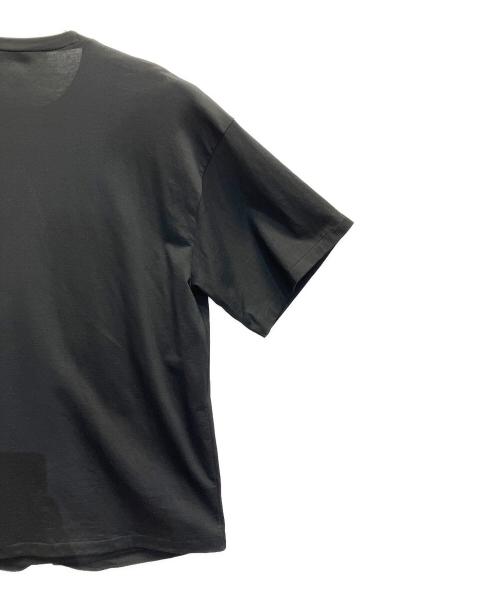 ENFOLD（エンフォルド）ENFOLD (エンフォルド) FRONT-DETAIL T-SHIRT ブラック サイズ:38の古着・服飾アイテム