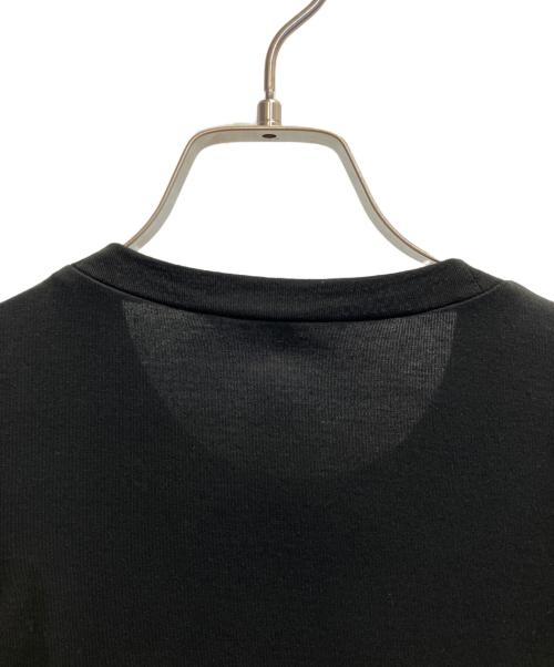 ENFOLD（エンフォルド）ENFOLD (エンフォルド) FRONT-DETAIL T-SHIRT ブラック サイズ:38の古着・服飾アイテム