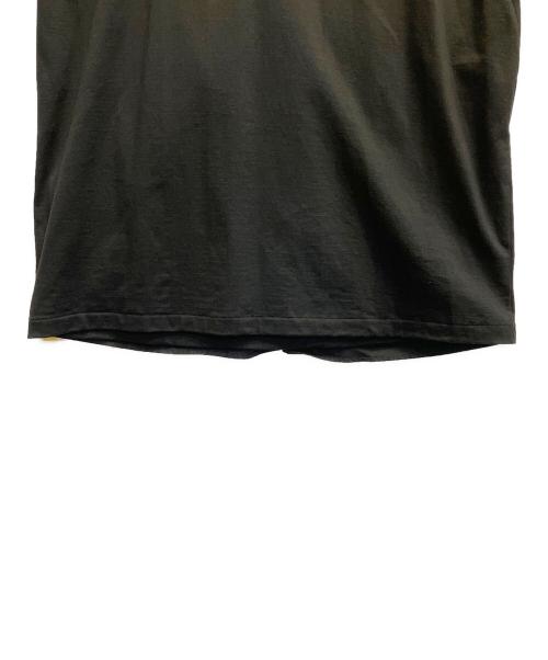 ENFOLD（エンフォルド）ENFOLD (エンフォルド) FRONT-DETAIL T-SHIRT ブラック サイズ:38の古着・服飾アイテム