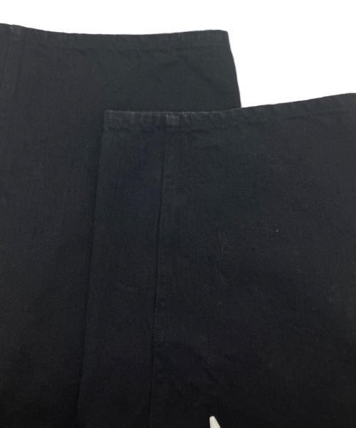 COMOLI（コモリ）COMOLI (コモリ) デニム ベルテッドパンツ ブラック サイズ:2の古着・服飾アイテム