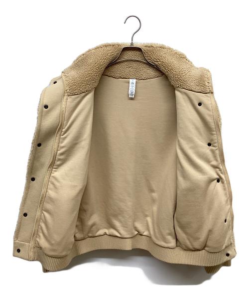 alo yoga（アローヨガ）alo yoga (アローヨガ) シェルパバーシティジャケット ベージュ サイズ:SIZE Sの古着・服飾アイテム