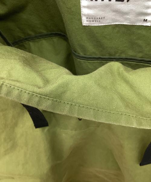 MHL（エムエイチエル）MHL (エムエイチエル) ワックスドコットン アノラックパーカー オリーブ サイズ:Mの古着・服飾アイテム