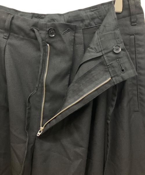 GROUND Y（グラウンドワイ）GROUND Y (グラウンドワイ) WOOL POLYESTER GABARDINE BALLOON PANTS ブラック サイズ:3の古着・服飾アイテム