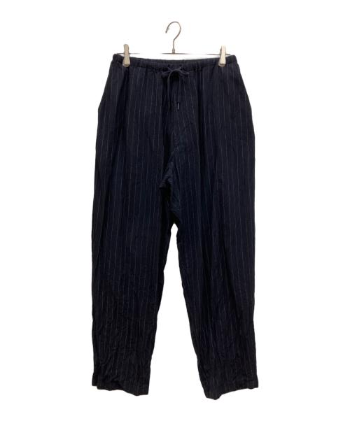 COMOLI（コモリ）COMOLI (コモリ) 23SS ウールストライプドローストリングパンツ　イージーパンツ ネイビー サイズ:2の古着・服飾アイテム
