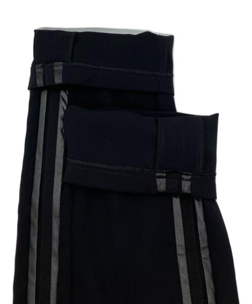 N°21（ヌメロヴェントゥーノ）N°21 (ヌメロヴェントゥーノ) サイドライントラックパンツ ブラック サイズ:38の古着・服飾アイテム