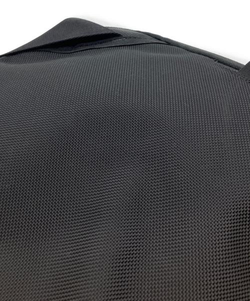 AER（エアー）AER (エアー) メッセンジャーバッグ　2Wayバッグ ブラックの古着・服飾アイテム
