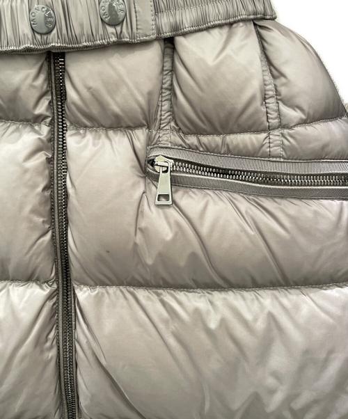 MONCLER（モンクレール）MONCLER (モンクレール) BOEDIC ダウンコート G20931A00116 グレー サイズ:00の古着・服飾アイテム