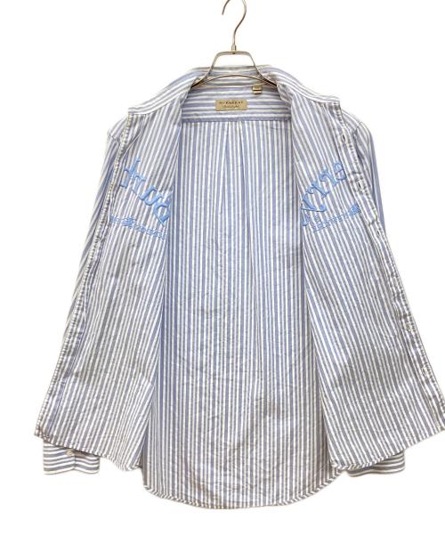 BURBERRY（バーバリー）BURBERRY (バーバリー) ロゴ刺繍ストライプシャツ ブルー サイズ:Lの古着・服飾アイテム