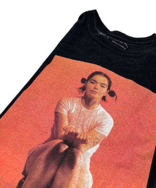 JOURNAL STANDARD（ジャーナルスタンダード）JOURNAL STANDARD (ジャーナルスタンダード) bjork 半袖Tシャツ プリントTシャツ　半袖カットソー ブラック サイズ:FREEの古着・服飾アイテム