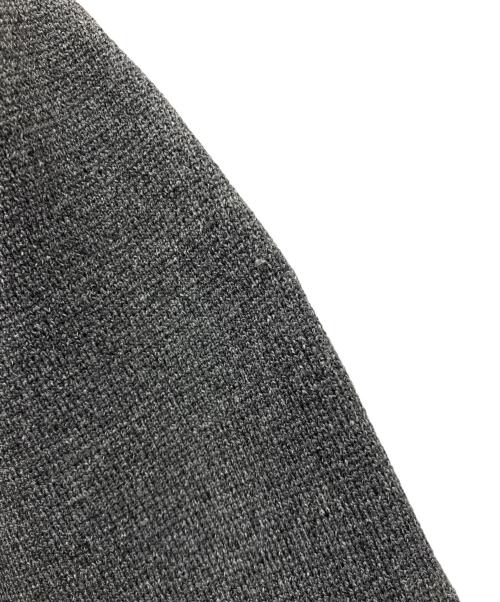 OMMO（オーエムエムオー）OMMO (オーエムエムオー) VOLUME SLEEVE KT TOP グレー サイズ:Fの古着・服飾アイテム