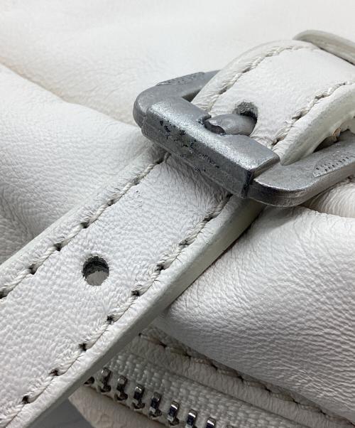 GIANNI CHIARINI（ジャンニ キアリーニ）GIANNI CHIARINI (ジャンニ キアリーニ) PIUMA 2WAYバッグ アイボリーの古着・服飾アイテム