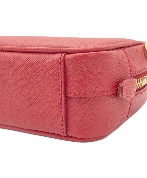 PRADA（プラダ）PRADA (プラダ) サフィアーノレザーミニショルダーバッグ レッドの古着・服飾アイテム