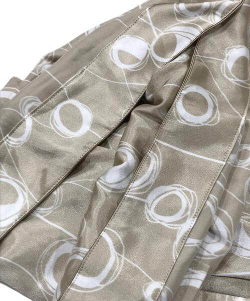 BIYOMA（ビヨーマ）BIYOMA (ビヨーマ) ドットプリント3Pセットアップ ベージュ サイズ:Ｍの古着・服飾アイテム