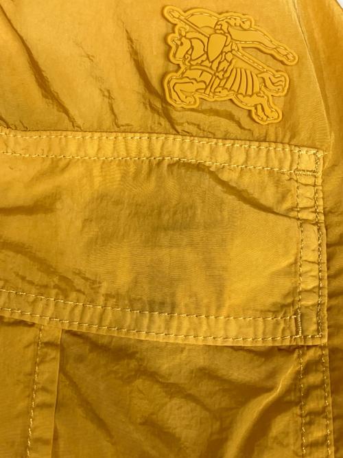BURBERRY（バーバリー）BURBERRY (バーバリー) カーゴショーツ イエロー サイズ:Lの古着・服飾アイテム