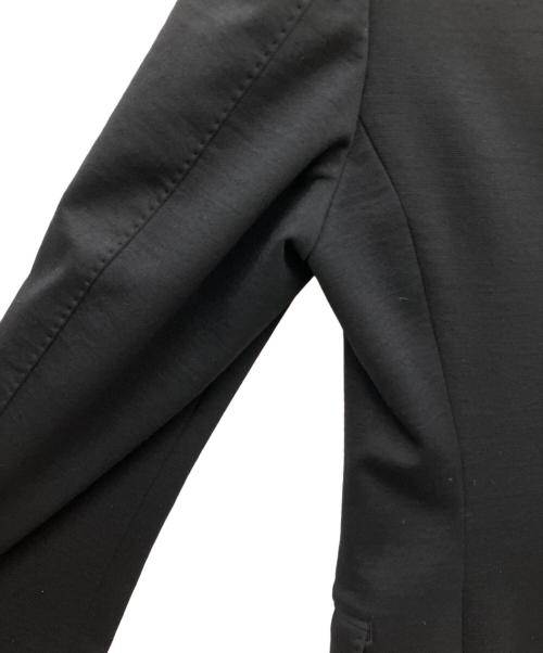 movb（モーヴ）movb (モーヴ) テーラードジャケット ブラック サイズ:44の古着・服飾アイテム