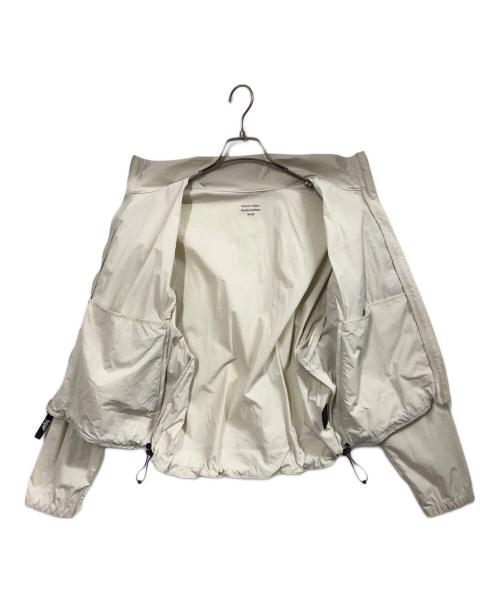 District Vision（ディストリクトヴィジョン）District Vision (ディストリクトヴィジョン) Cropped Recycled DWR Jacket ベージュ サイズ:Sの古着・服飾アイテム