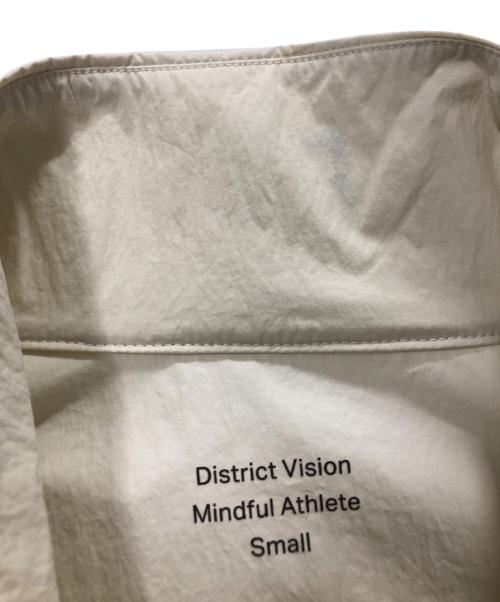 District Vision（ディストリクトヴィジョン）District Vision (ディストリクトヴィジョン) Cropped Recycled DWR Jacket ベージュ サイズ:Sの古着・服飾アイテム