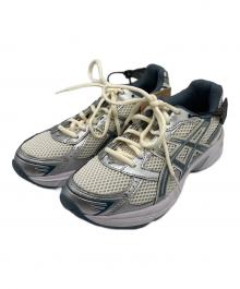 asics（アシックス）の古着「スニーカー」｜WHT/D.NEPT