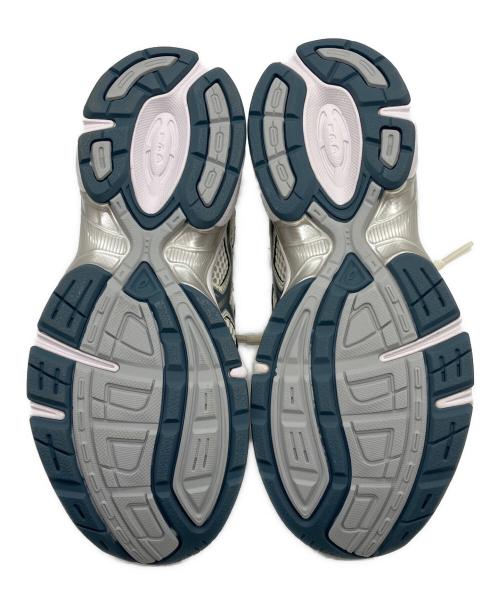 asics（アシックス）asics (アシックス) スニーカー WHT/D.NEPT サイズ:23.5 未使用品の古着・服飾アイテム