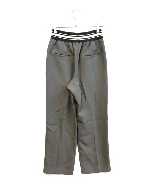 CINOH（チノ）CINOH (チノ) ウエストライン入りワイドパンツ カーキ サイズ:36 未使用品の古着・服飾アイテム