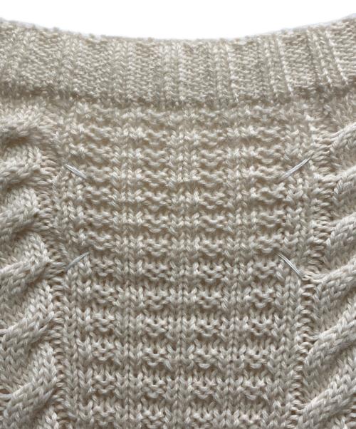 Maison Margiela（メゾンマルジェラ）Maison Margiela (メゾンマルジェラ) CABLE KNIT WOOL SWEATER アイボリー サイズ:Mの古着・服飾アイテム