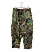 MAISON SPECIALメゾンスペシャル）の古着「Patchwork Vintage Clothes Camouflage Wide Tapered Cargo Pants」｜オリーブ