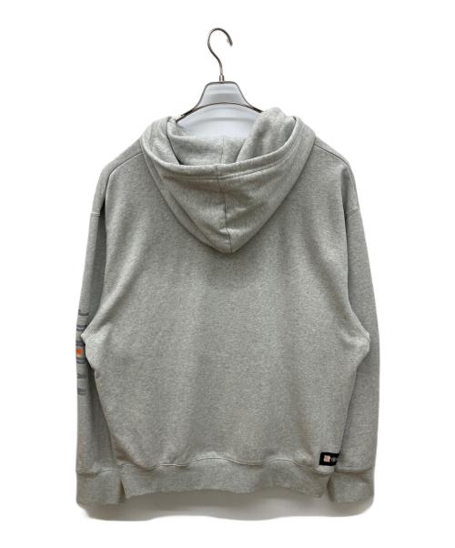 JORDAN（ジョーダン）JORDAN (ジョーダン) UNDEFEATED (アンディフィーテッド) L/S HOODIE 2 フーディ コラボプルオーバープリントパーカー グレー サイズ:2XLの古着・服飾アイテム