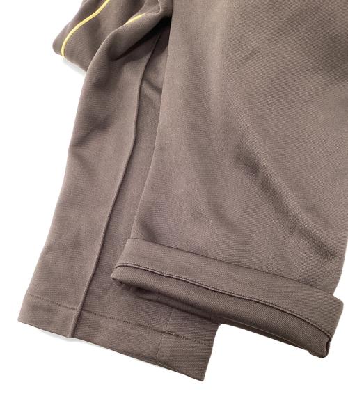 PUBLIC TOKYO（パブリックトウキョウ）PUBLIC TOKYO (パブリックトウキョウ) サイドライントラックパンツ ブラウン サイズ:3の古着・服飾アイテム
