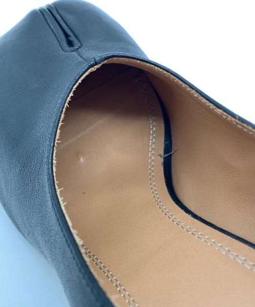 Maison Margiela（メゾンマルジェラ）Maison Margiela (メゾンマルジェラ) Tabi アンクルストラップパンプス ブラック サイズ:38 1/2の古着・服飾アイテム
