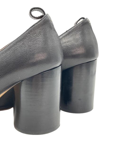 Maison Margiela（メゾンマルジェラ）Maison Margiela (メゾンマルジェラ) Tabi アンクルストラップパンプス ブラック サイズ:38 1/2の古着・服飾アイテム
