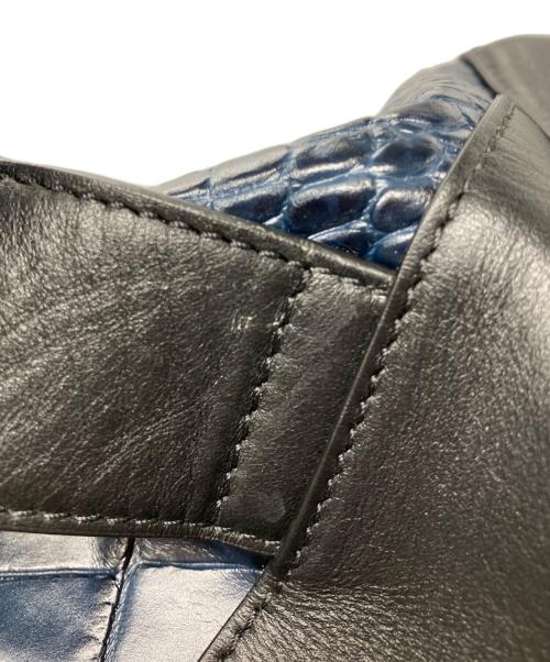 JIMMY CHOO（ジミーチュウ）JIMMY CHOO (ジミーチュウ) FITZROY フィッツロイ リュック バッグパック クロコ型押し ネイビー×ブラックの古着・服飾アイテム