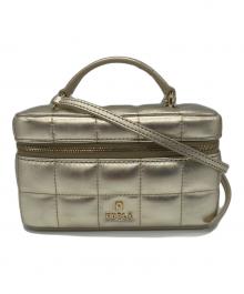 FURLA（フルラ）の古着「CAMELIA MINI CROSSBODY VANITY CASE カメリア　バニティ　2WAYショルダーバッグ」｜ゴールド