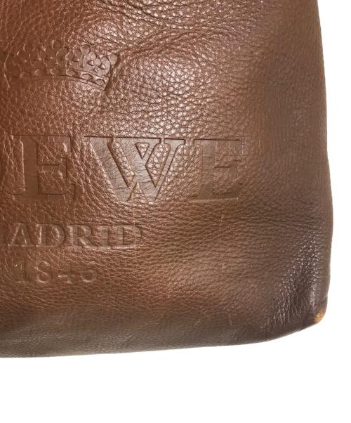 LOEWE（ロエベ）LOEWE (ロエベ) ロゴレザーセミショルダーバッグ ブラウンの古着・服飾アイテム