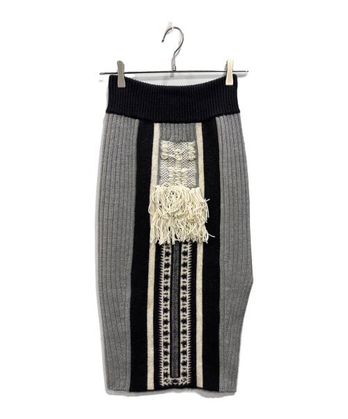 Mame Kurogouchi（マメクロゴウチ）mame kurogouchi (マメクロゴウチ) ケーブルステッチフリンジニットスカート ブラック×グレー サイズ:1の古着・服飾アイテム